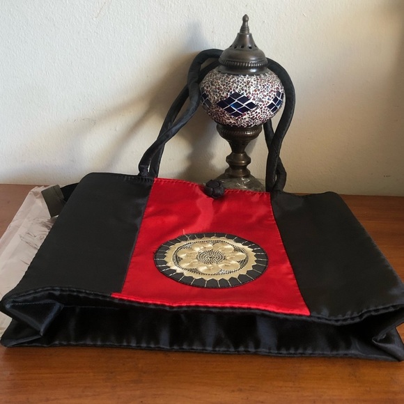 MADE IN MOROCCO GLOBAL CHIC HANDBAG - Picture 11 of 11